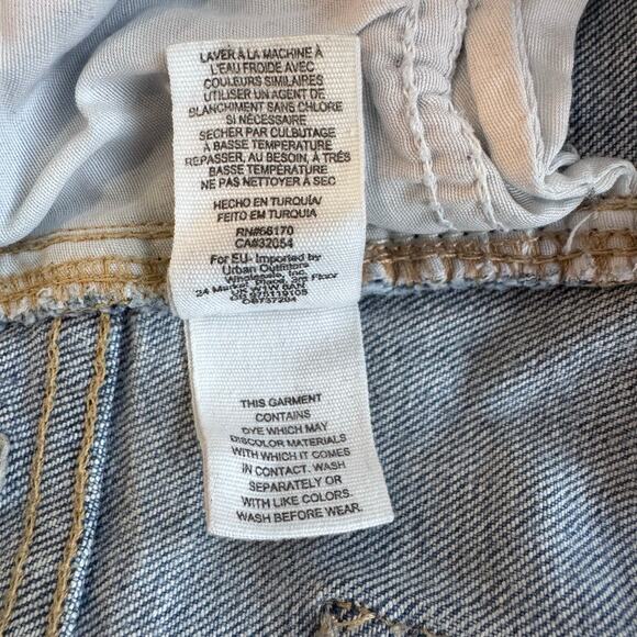 Free People High Rise Straight Leg Jeans Light Wash Raw Hem Cropped Sz 29 - Picture 4 of 7